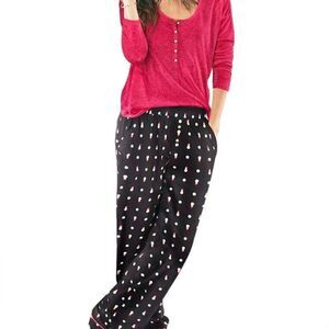 VS The Dreamer Henley Pants & Red Sleepshirt Pj